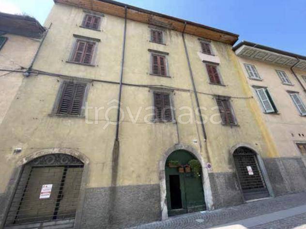 terreno edificabile in vendita ad Albino