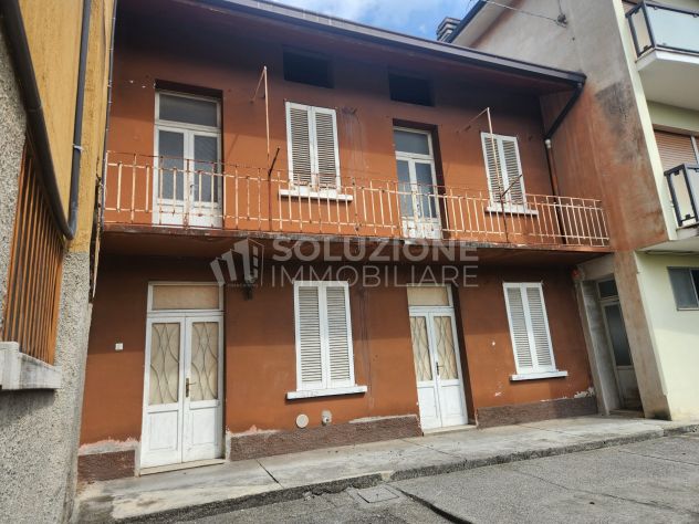 casa indipendente in vendita ad Albino
