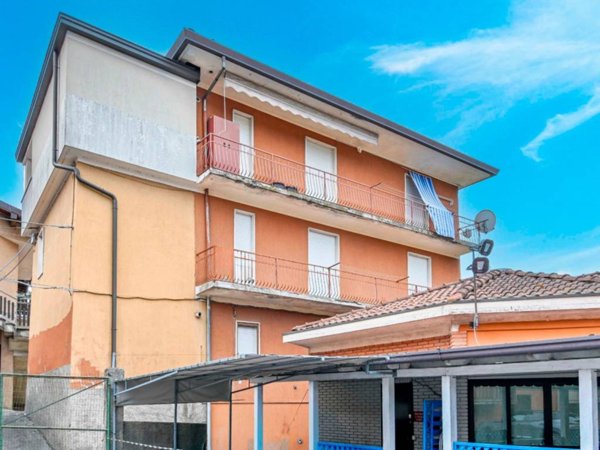 appartamento in vendita ad Albino