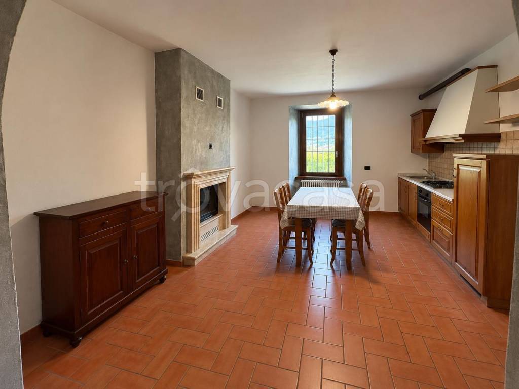 casa indipendente in vendita ad Albino