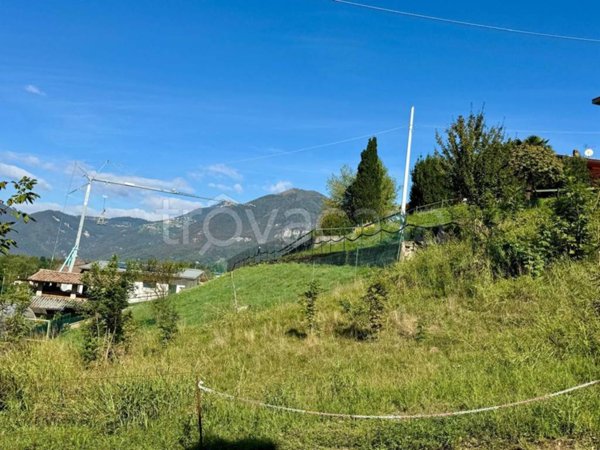 casa indipendente in vendita ad Albino