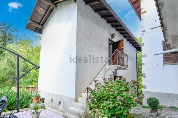 casa indipendente in vendita ad Albino