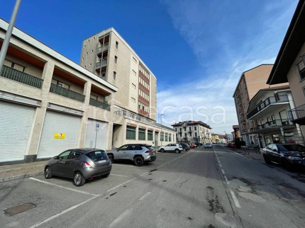 appartamento in vendita ad Almè