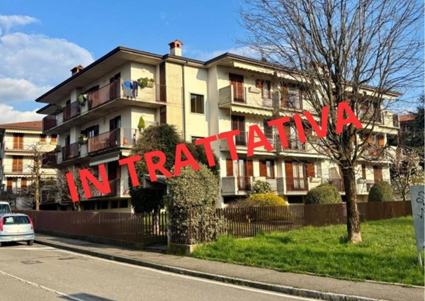 appartamento in vendita ad Almè