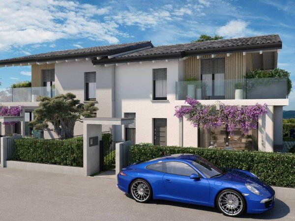 casa indipendente in vendita ad Almè