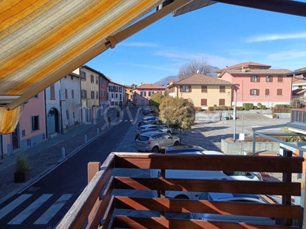 appartamento in vendita ad Almè