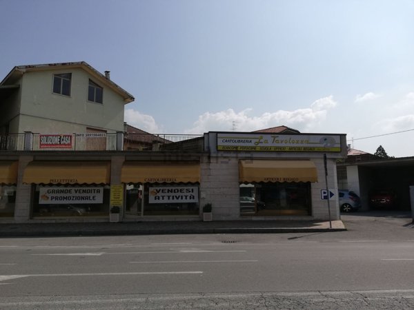 appartamento in vendita ad Almè