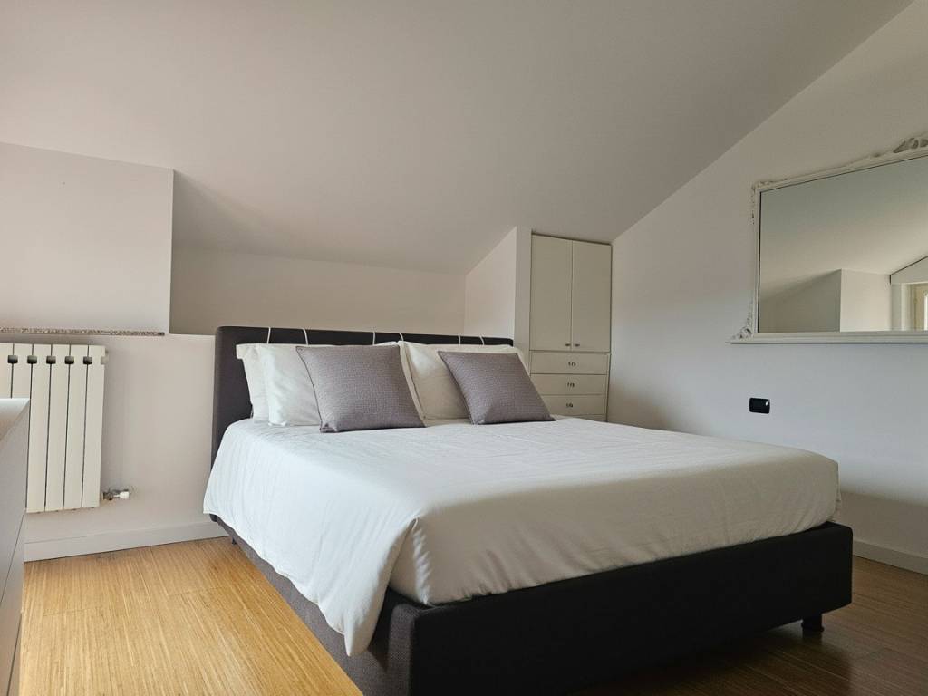 appartamento in vendita ad Almè