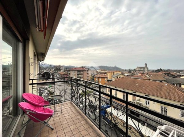 appartamento in vendita ad Almè