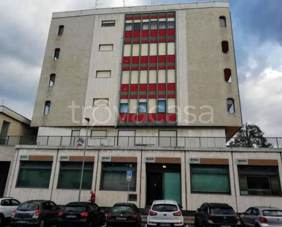 appartamento in vendita ad Almè