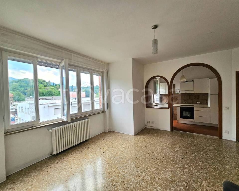 appartamento in vendita ad Almè