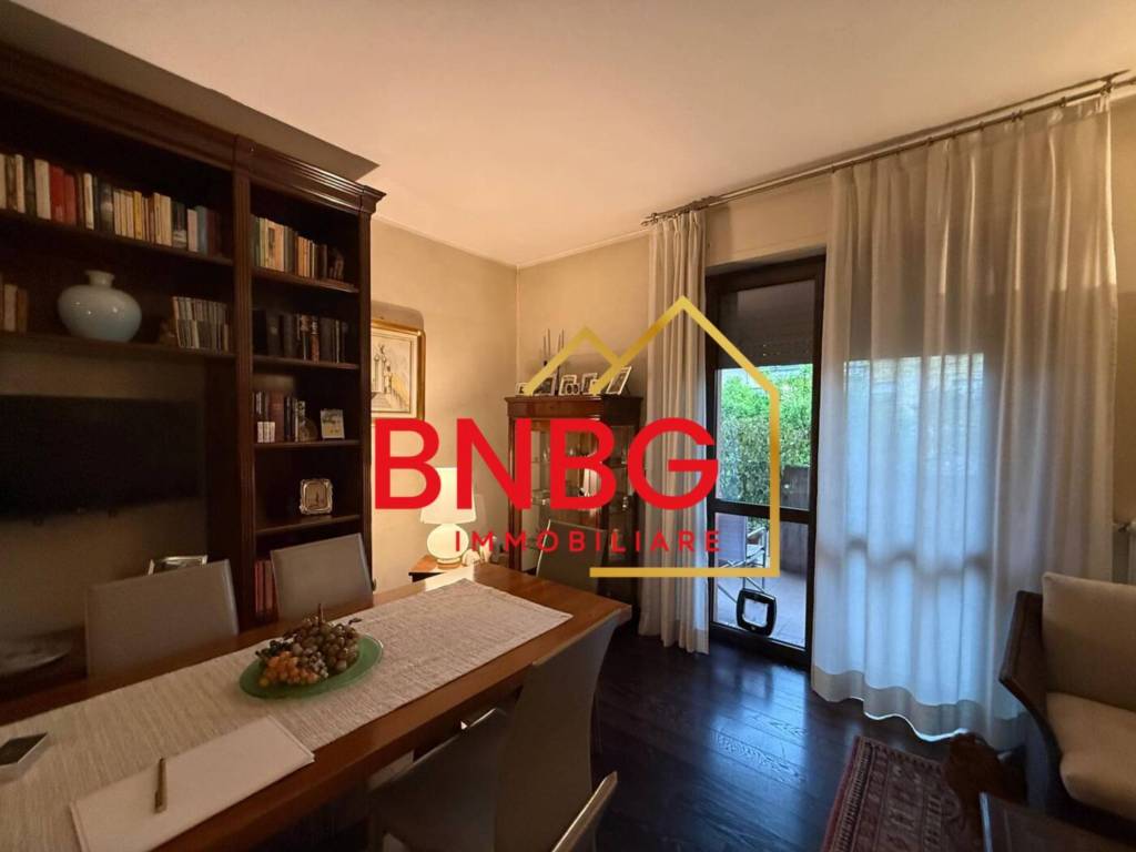 appartamento in vendita ad Almè
