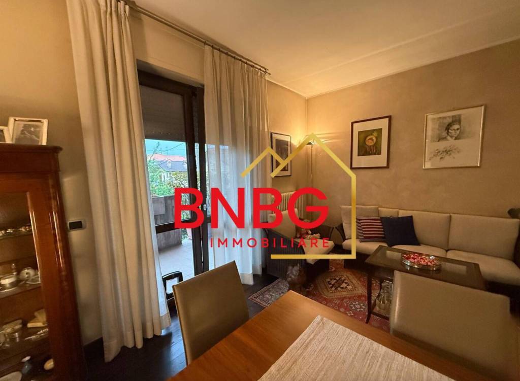 appartamento in vendita ad Almè
