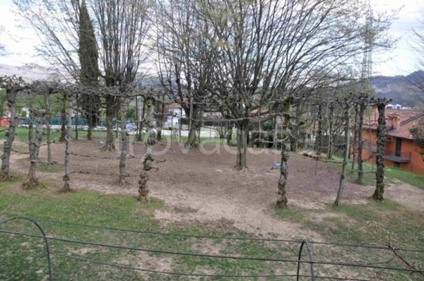 terreno edificabile in vendita ad Almè