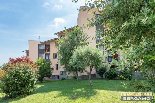 appartamento in vendita ad Almenno San Bartolomeo