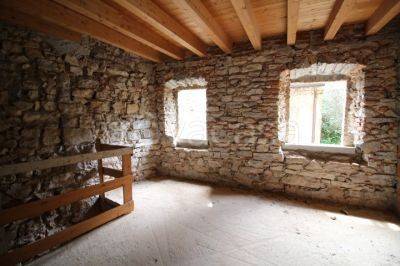 appartamento in vendita ad Almenno San Bartolomeo in zona Barlino