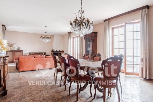 casa indipendente in vendita ad Almenno San Bartolomeo