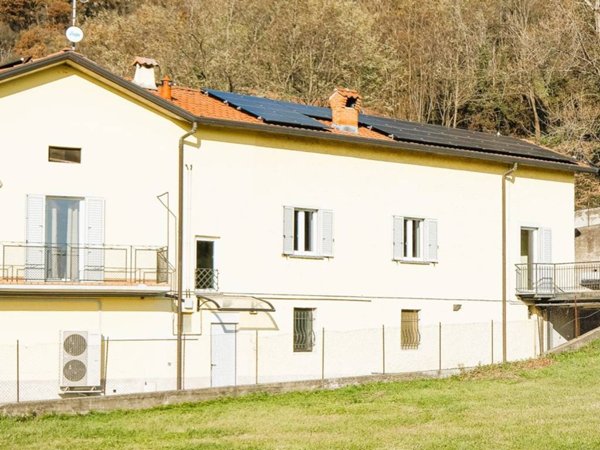 appartamento in vendita ad Almenno San Bartolomeo