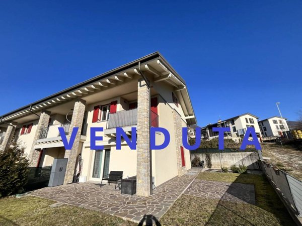 casa indipendente in vendita ad Almenno San Bartolomeo
