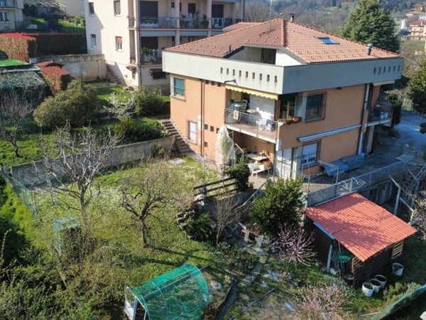 casa indipendente in vendita ad Almenno San Bartolomeo