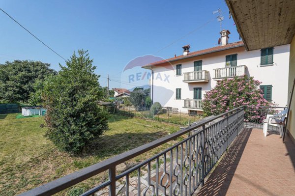 appartamento in vendita ad Almenno San Bartolomeo