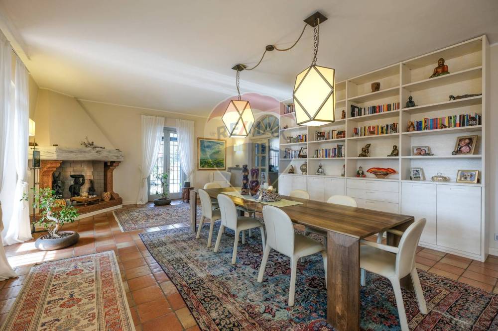 casa indipendente in vendita ad Almenno San Bartolomeo in zona Albenza