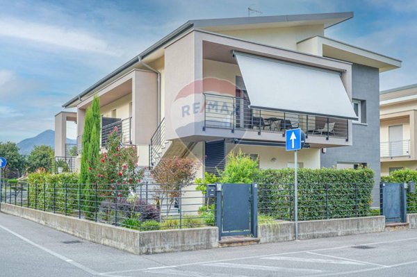 appartamento in vendita ad Almenno San Bartolomeo