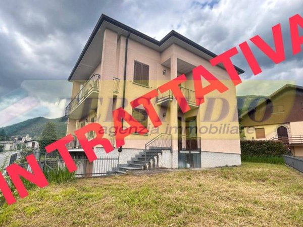 casa indipendente in vendita ad Almenno San Bartolomeo