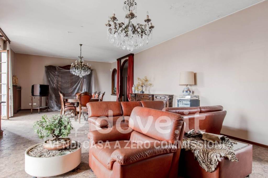 casa indipendente in vendita ad Almenno San Bartolomeo