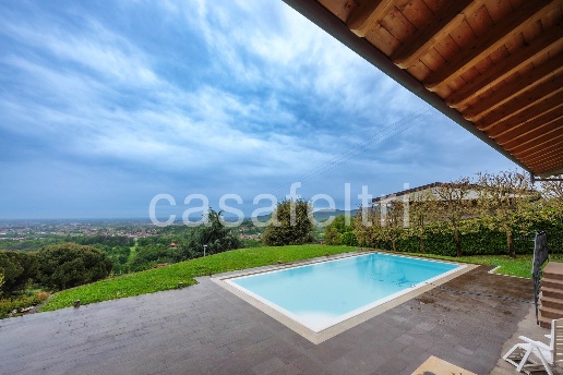 casa indipendente in vendita ad Almenno San Bartolomeo in zona Albenza