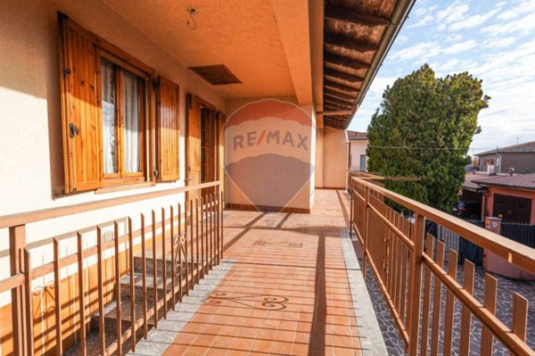 appartamento in vendita ad Almenno San Bartolomeo