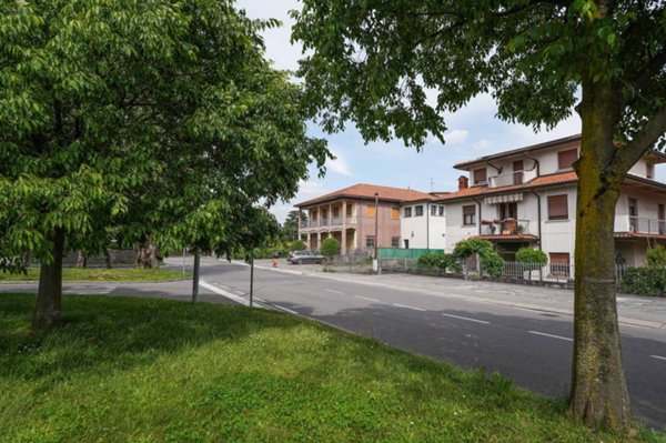appartamento in vendita ad Almenno San Bartolomeo