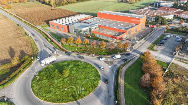 capannone in vendita ad Almenno San Bartolomeo