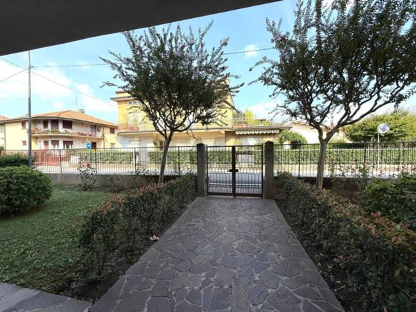 appartamento in vendita ad Almenno San Bartolomeo