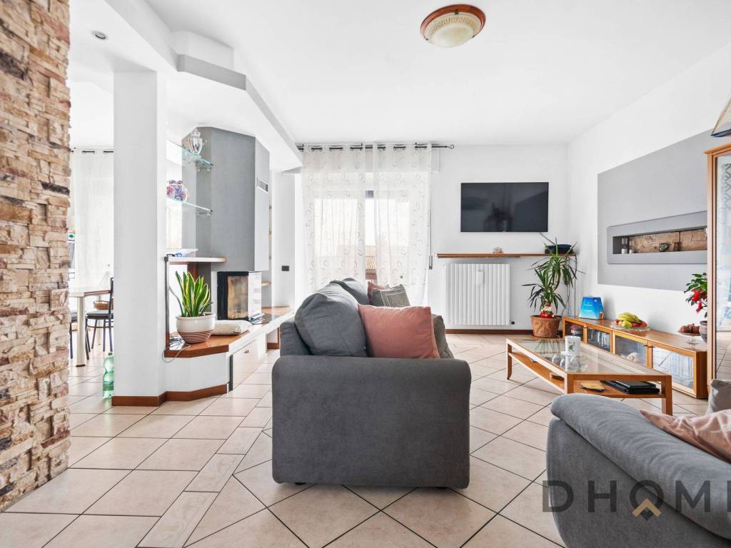 appartamento in vendita ad Almenno San Bartolomeo