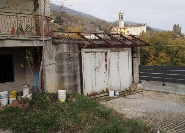 casa indipendente in vendita ad Almenno San Bartolomeo