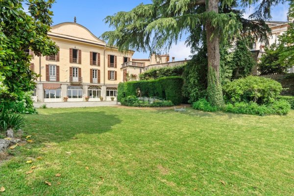 casa indipendente in vendita ad Almenno San Bartolomeo