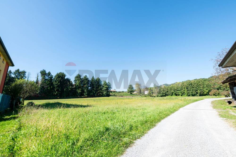 casa indipendente in vendita ad Almenno San Bartolomeo