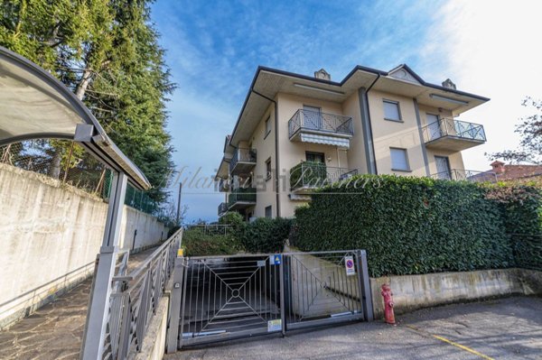 appartamento in vendita ad Almenno San Bartolomeo