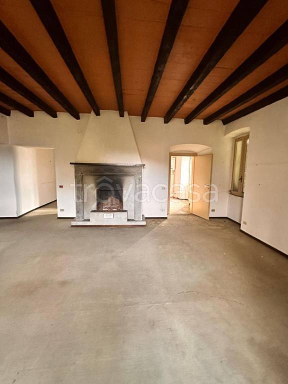 casa indipendente in vendita ad Almenno San Bartolomeo in zona Albenza