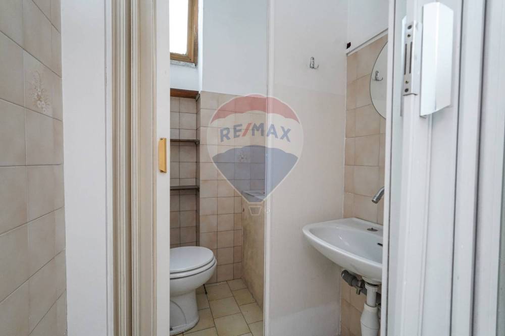 negozio in vendita ad Almenno San Bartolomeo