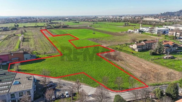 terreno agricolo in vendita ad Almenno San Bartolomeo