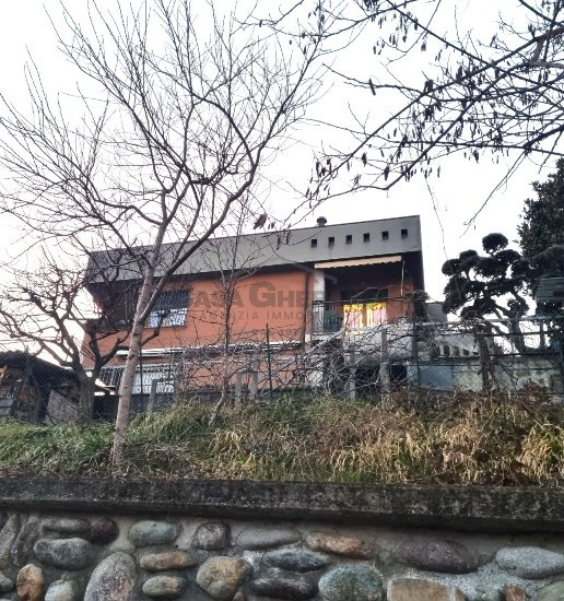 casa indipendente in vendita ad Almenno San Bartolomeo