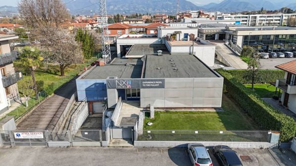 casa indipendente in vendita ad Almenno San Bartolomeo