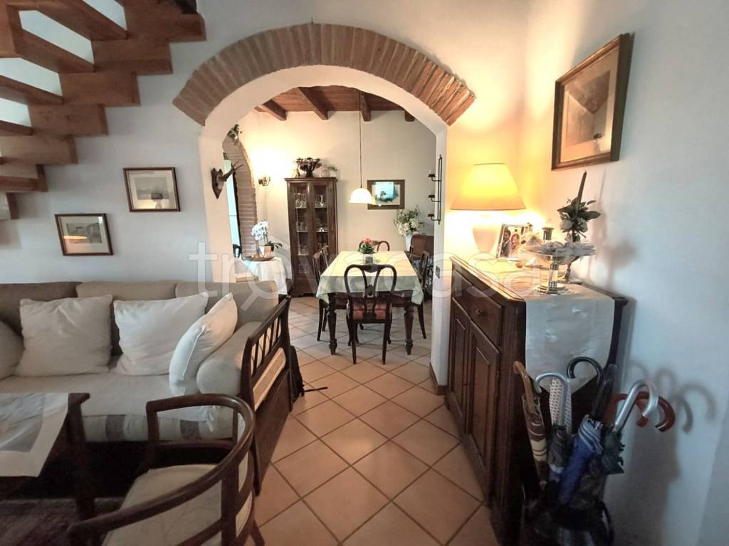 appartamento in vendita ad Almenno San Bartolomeo