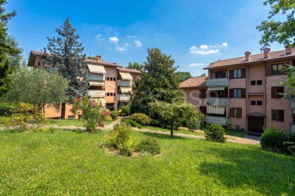 appartamento in vendita ad Almenno San Bartolomeo