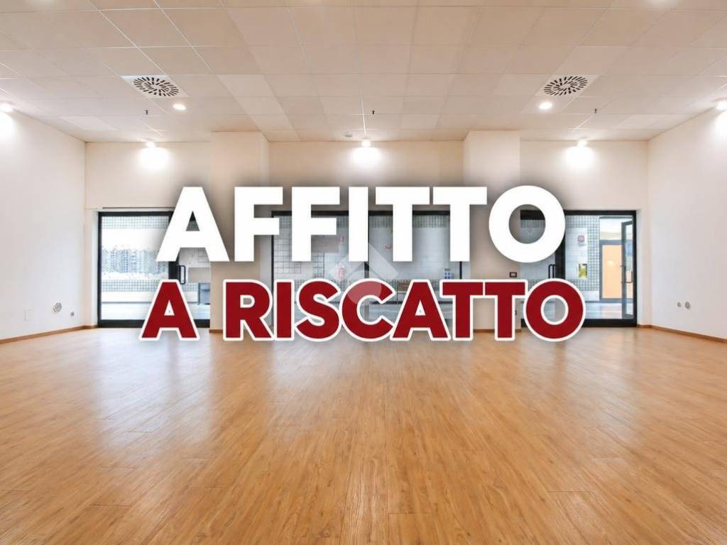 negozio in vendita ad Almenno San Bartolomeo in zona Canova