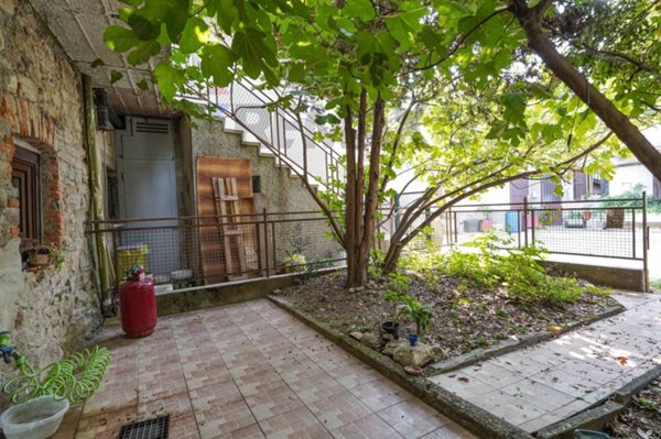 casa indipendente in vendita ad Almenno San Bartolomeo