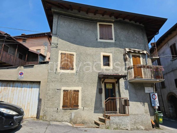 casa indipendente in vendita ad Almenno San Salvatore