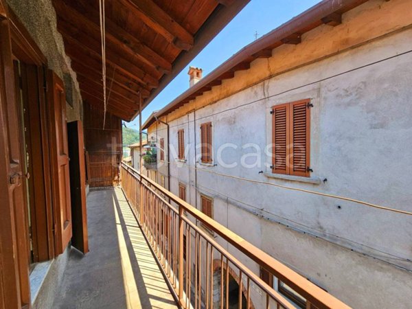 casa indipendente in vendita ad Almenno San Salvatore